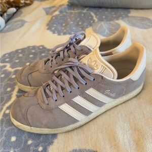 Adidas Gazelle Lavender and Cream Sneakers